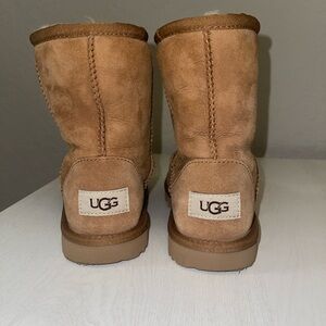 UGG Classic II Boot Chestnut